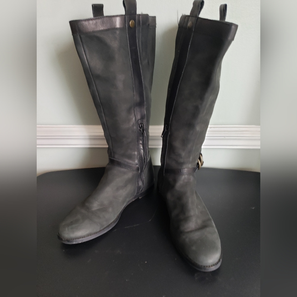 Cole Haan Liberty NikeAir Womens Tall Black Green Riding Boots size 7.5   D32274